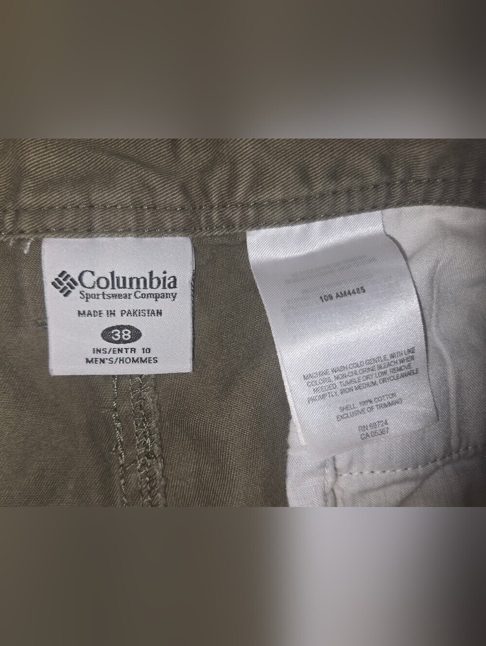 Columbia Men's Green Cargo Shorts, Size 39, Outdoor Utility Hiking, Pockets - Picture 3 of 8
